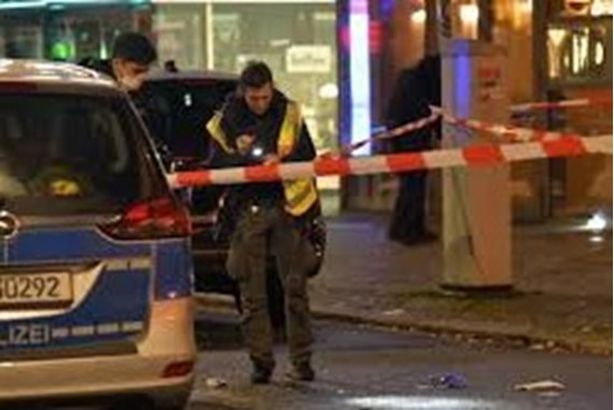 يقتل زوجته وحماته وبناته لهذا السبب 15