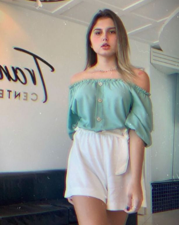 شاهد: أول توأم متطابق في العالم يخضع لعملية “تغيير الجنس”! 1