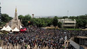 سيدة أجنبية حامل بسبعة توائم تحط في المغرب