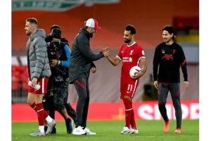 كلوب يقرر الاستغناء عن 6 لاعبين بعد الهزائم الأخيرة