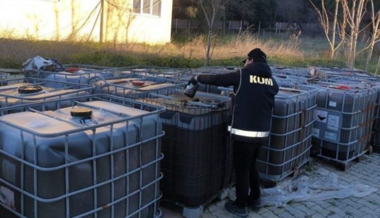 ضبط 30 ألف لتر من الوقود المهرب في مدينة إسطنبول