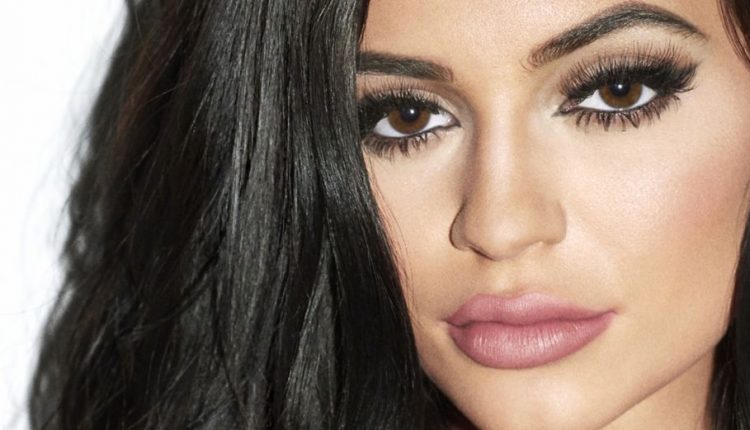 نجمة تلفزيون الواقع ​كايلي جينر​