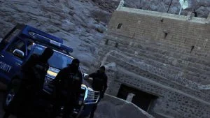 العثور على جثة تاجر سوري مشنوقا والأمن يكشف التفاصيل