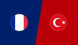 وزير الخارجية التركي هاتف نظيره الفرنسي