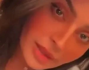 شاهد.. بدور البراهيم تهدد فتاة: “لا تخليني أحطك برأسي”