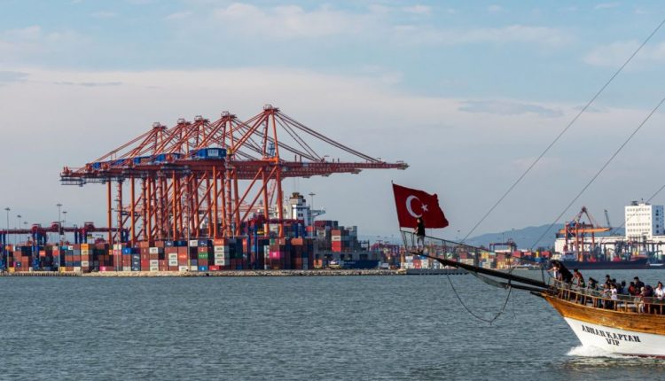 صادرات تركيا إلى ليبيا ترتفع بنسبة 61% في 2021