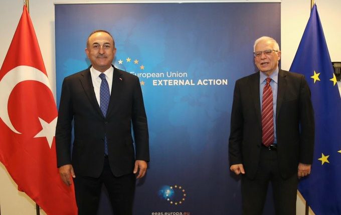 مسؤول السياسة الخارجية بالاتحاد الأوروبي ووزير الخارجية التركي