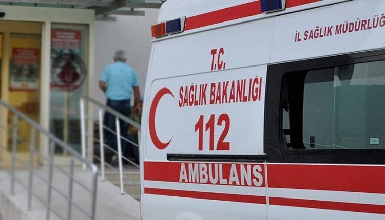 نقل مصابي غرق القارب إلى مستشفى في مرسين