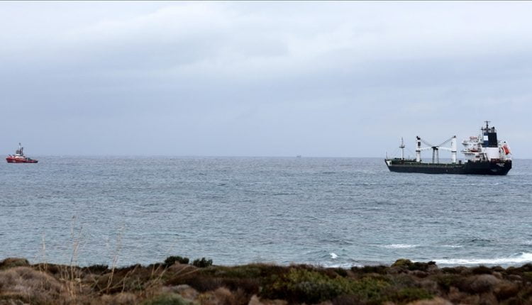 تركيا تنقذ سفينة شحن ترفع علم بنما جنحت قبالة سواحلها