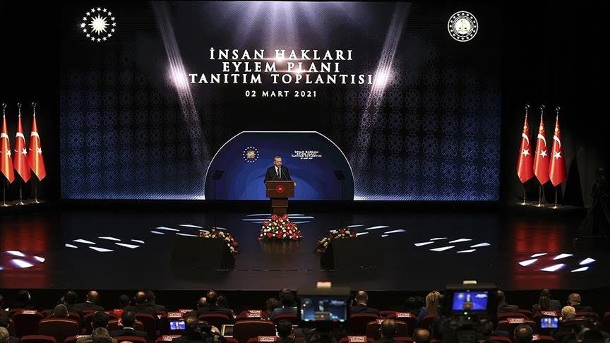 إعلان أردوغان عن خطة عمل حقوق الإنسان في تركيا