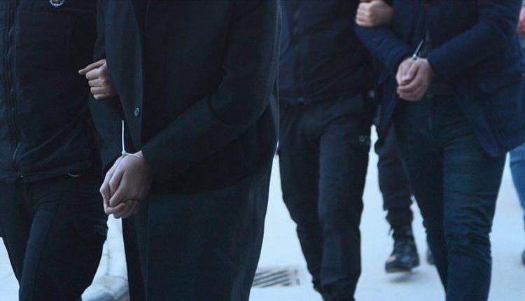 اعتقال ضباط هاربين أعضاء بمنظمة غولن