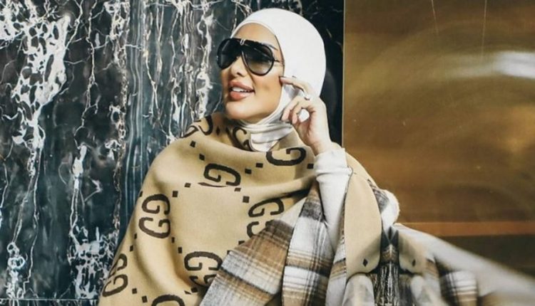 الفاشنيستا الكويتية جمال النجادة