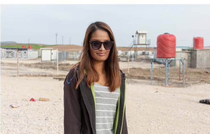 شاهد.. “عروس داعش” .. تخلع حجابها وتظهر بـ”ملابس عصرية” كفتيات لندن! 1