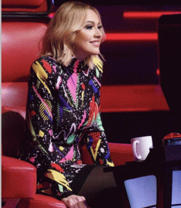 فنانة شهيرة تنسحب من لجنة تحكيم برنامج صوت تركيا.. من جاء مكانها؟