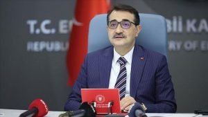 وزير تركي يعلن موعد اختبارات حقل غاز “صقاريا” في البحر الأسود