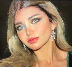 ياسمين الخطيب