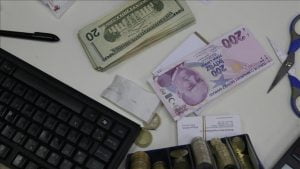 أسعار صرف العملات الرئيسية مقابل الليرة التركية اليوم الأربعاء