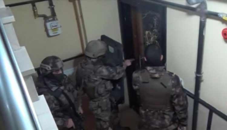 الأمن التركي يعتقل 14 أجنبياً في إسطنبول للاشتباه بصلتهم بتنظيم داعش الإرهابي