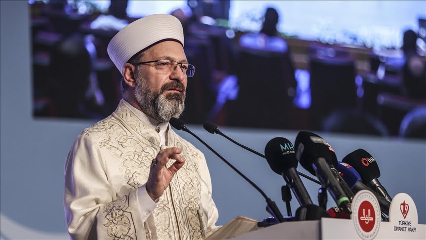 رئاسة الشؤون الدينية: صلاة التراويح في تركيا في المنازل بسبب جائحة كورونا