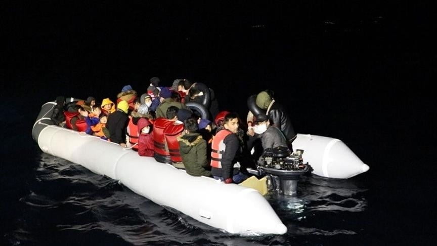 تركيا تنقذ 250 طالب لجوء بعد اعتراضهم من خفر السواحل اليوناني