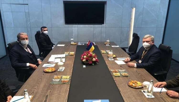 وزير الدفاع التركي خلوصي أكار