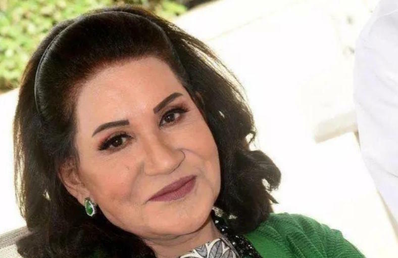 هل تستطيعون معرفة هوية هذه الطفلة؟.. أصبحت الآن من أشهر نجمات الفن في الخليج 3