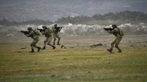الدفاع التركية: تحييد 11 إرهابيا من “بي كا كا” شمالي العراق