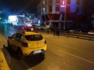 تركيا.. سائق يهرب من الشرطة ويصيب اثنين