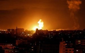 قصف اسرائيلي عنيف على قطاع غزة