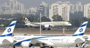 إسرائيل تحول مسار الرحلات الجوية المتجهة إلى مطار بن غوريون بسبب القصف