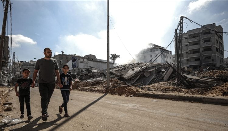 طلاب فلسطينيون في تركيا: نتمنى لو كنّا في غزة مع عائلاتنا