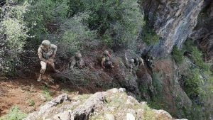 الجيش التركي يحيد إرهابيين شمالي العراق