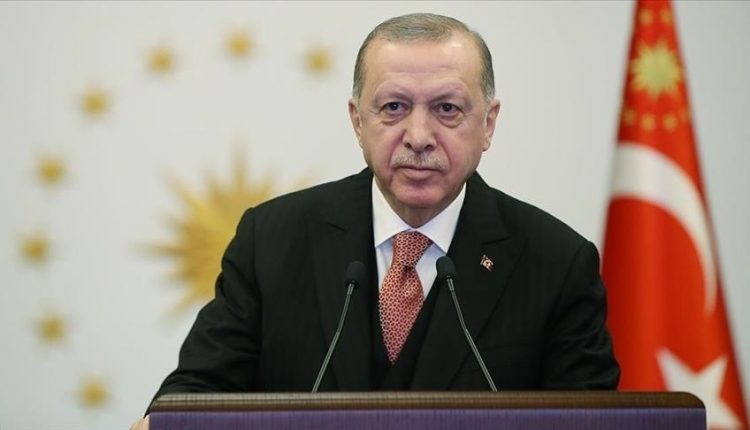 أردوغان يتمنى الشفاء للبابا فرانسيس