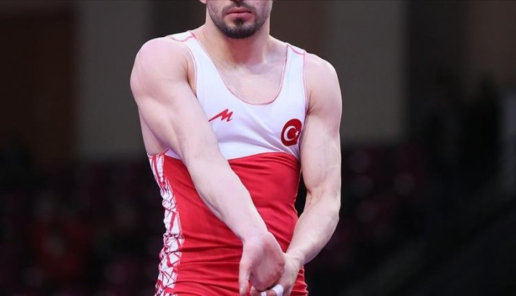 بطولة المصارعة الدولية للشباب