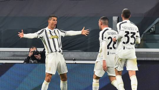 تركي آل الشيخ يقدم نصيحة لـ"رونالدو" بحزن! 7