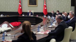 مجلس الوزراء التركي يحدد شرطًا لإنهاء الإغلاق الشامل