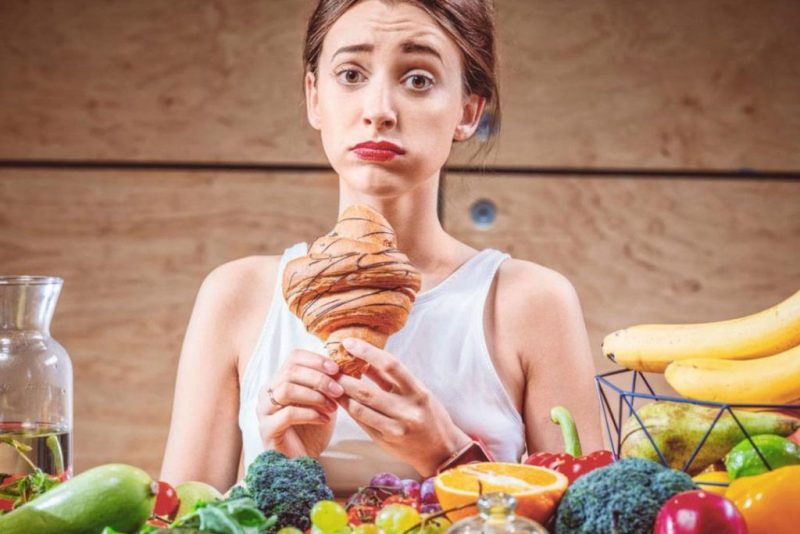 عادات خاطئة يجب تجنبها بعد الأكل