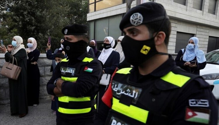 زوج أردني أراد التخلص من زوجته