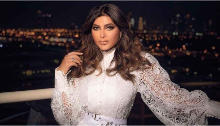 أميرة محمد ترد على تكذيب عمرها