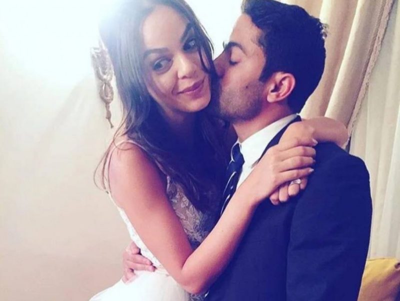 طليقة مطرب مصري تتهمه باغتصابها