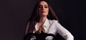 رسالة مؤثرة من شريهان لدنيا وإيمي