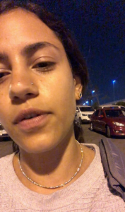 فتاة تتعرض للتحرش في مطار القاهرة