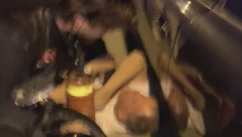 شبان ينقذون سيدة من الضرب في إسطنبول 1