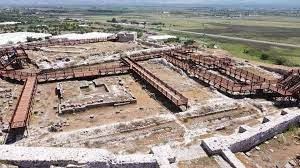 قلعة تركية تكتسي بحلتها الجديدة بعد 2900 عام 1