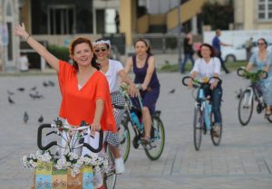 مدينة تركية تقدم دراجة هوائية لمتلقي لقاح كورونا