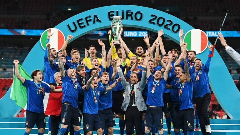إيطاليا تتوج بلقب بطولة كأس الأمم الأوروبية"يورو 2020"