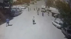 تركي يطعن ابن عمه في جنوب تركيا (فيديو)