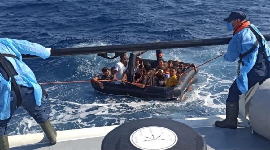 تركيا.. إنقاذ 388 طالب لجوء أرغمتهم اليونان على العودة