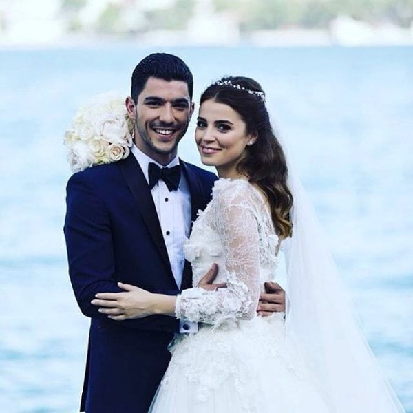 الممثلان كان يلدريم وشاغلا شيكل يعيشان قصة حب 3