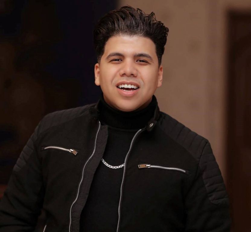 قرار مفاجئ بإيقاف المطرب المصري عمر كمال عن الغناء